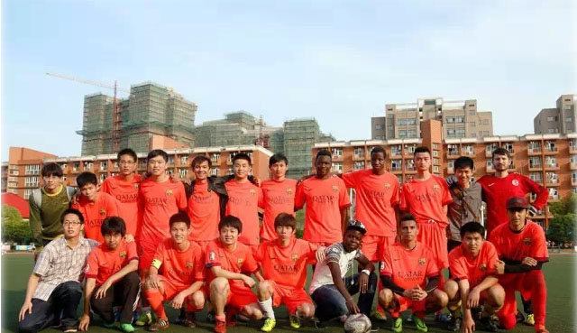 【光电学院新闻稿】沪江杯足球赛--光电学院